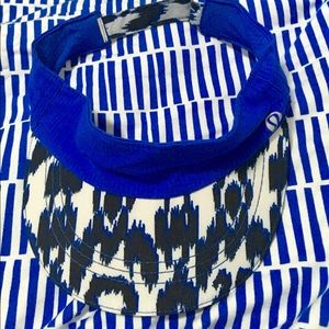 ❤️New without tags Lululemon visor❤️